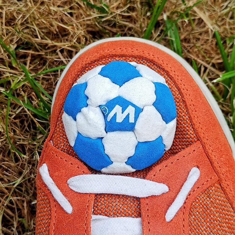 FOOTBAG / ZOŚKA - 32 PANELE - NIEBIESKO-BIAŁA - METAL
