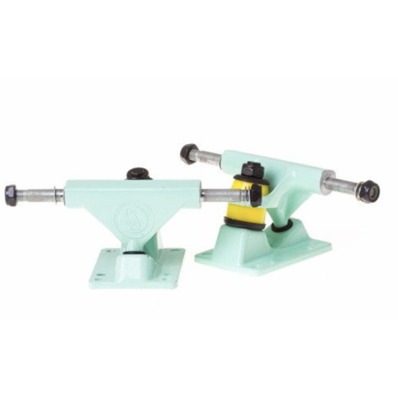 Trucki do Fishki Fish Skateboards